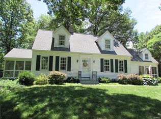 1 Hadley Ct, Edwardsville, IL