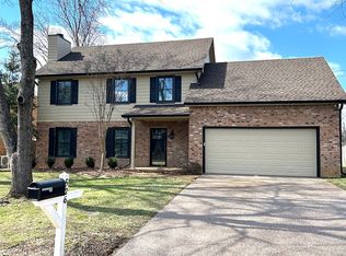 526 Maplegrove Dr, Franklin, TN 37064