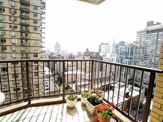 Rented by Douglas Elliman | media 13