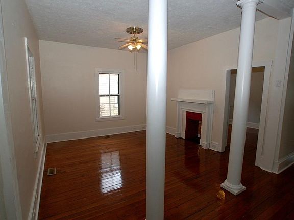 2nd image of 428 E Springdale Ave