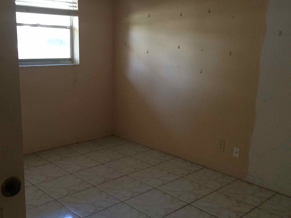 1st image of 3351 Spanish Trl APT 114