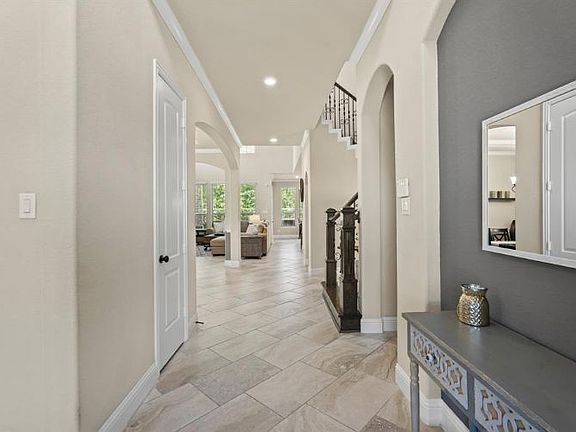 3rd image of 5702 Banfield Canyon Ln