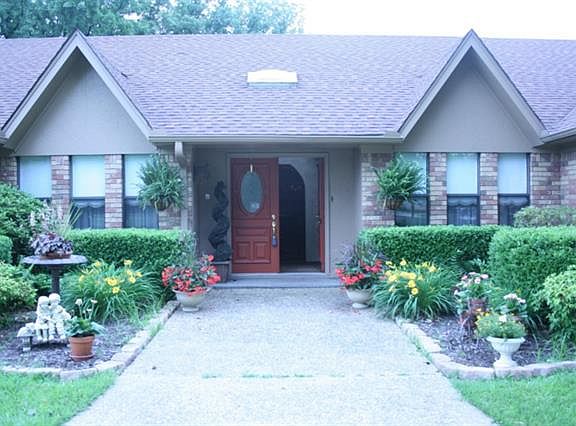 2nd image of 137 County Road 4705