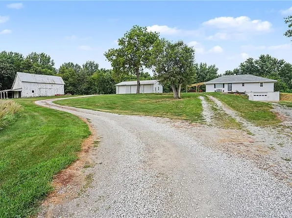 10189 SE Saxton Easton Rd, Easton, MO 64443