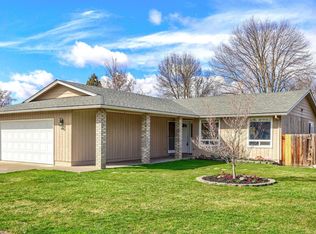 905 Juanita Way, Central Pt, OR 97502