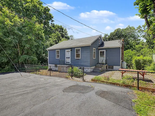 121 Putnam Drive, Carmel, NY 10512