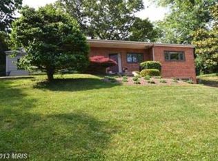 3010 Castle Rd, Falls Church, VA 22044