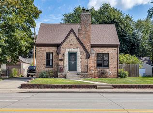 1035 N 18th St, Manitowoc, WI 54220