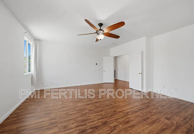7167 Elsa Ct — Photo 35