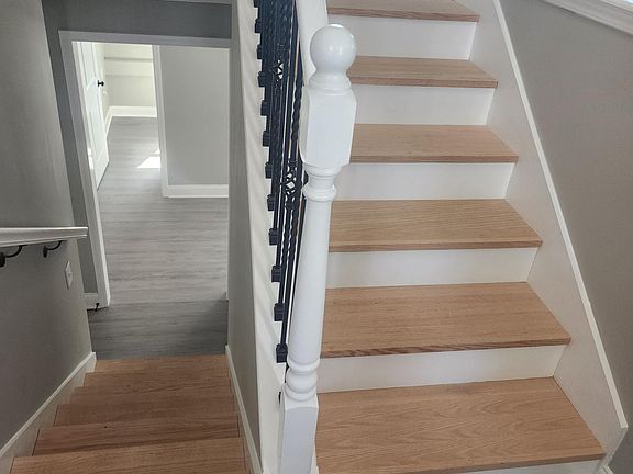 3rd image of 1242 Strange Rd