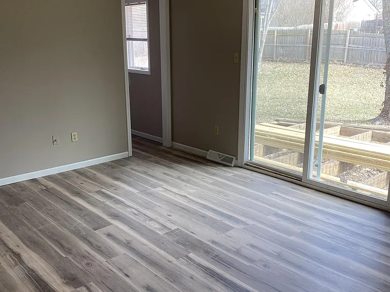 2400 Sunflower St — Photo 15