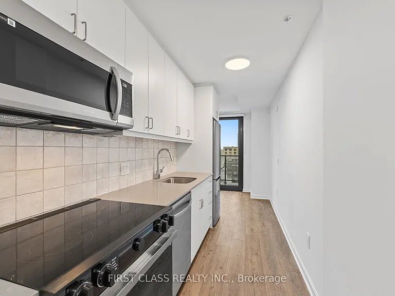 223 Princess St #403 — Photo 5