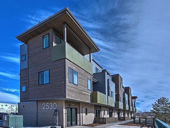 2nd image of 2530 28th Street #118