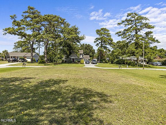 4th image of 304 Yaupon Dr Lot 16