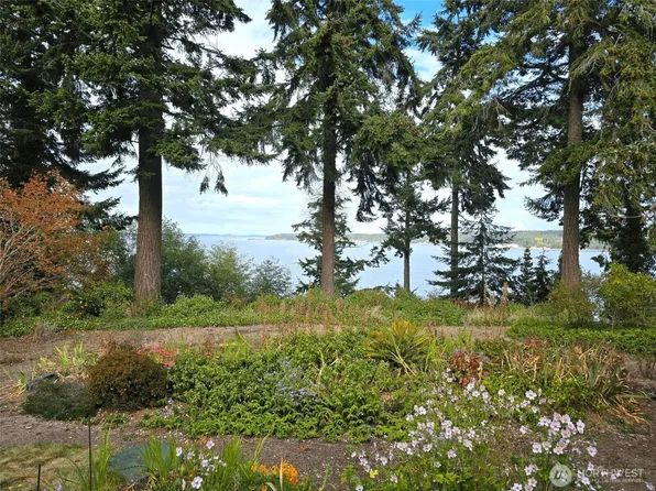 1431 Irondale Road, Port Hadlock, WA 98339