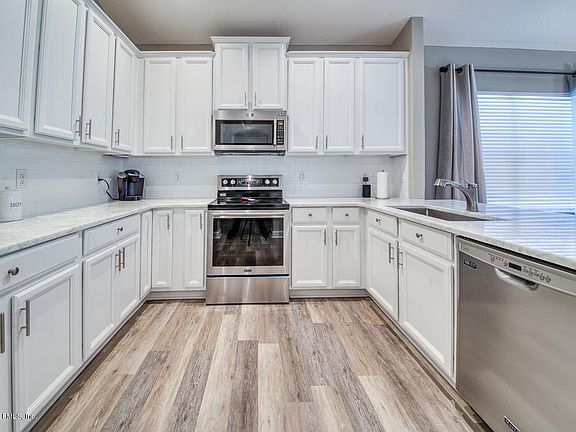 4th image of 96023 Long Beach Dr