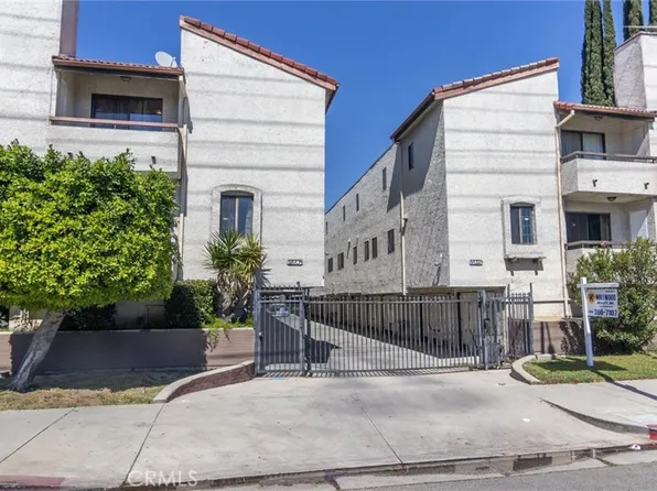 13203 Vanowen St APT 8, North Hollywood, CA 91605