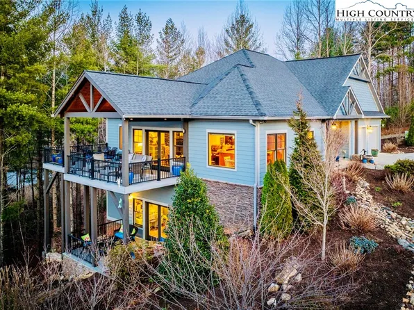 1110 Waterfall Lane, Lenoir, NC 28645