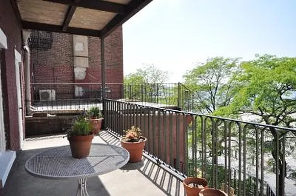 Sold by Corcoran | media 22