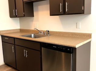 3808 SE Cesar E Chavez Blvd #10477867, Portland, OR 97202