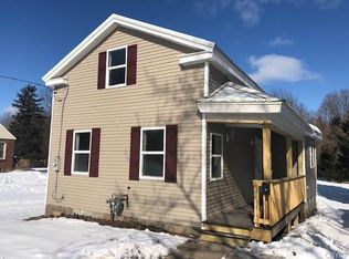 107 Seneca Ave, Oneida, NY 13421