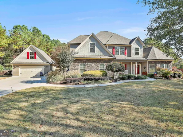 143 Linchwood Dr, Senoia, GA 30276