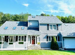 151 Hampshire Dr, Glastonbury, CT 06033