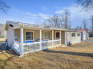 1017 Turner Spur Rd, Fancy Gap, VA 24328