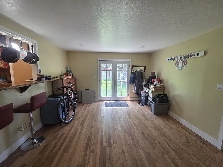 2406 Durston Rd — Photo 7