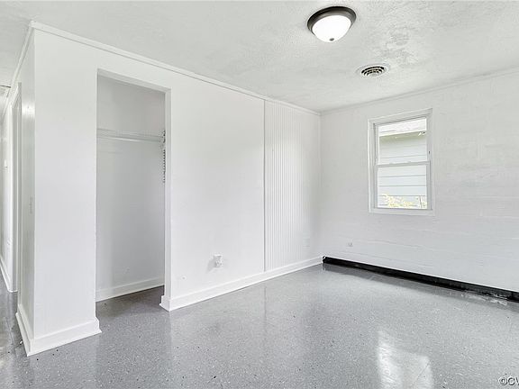4th image of 917 Diamond St