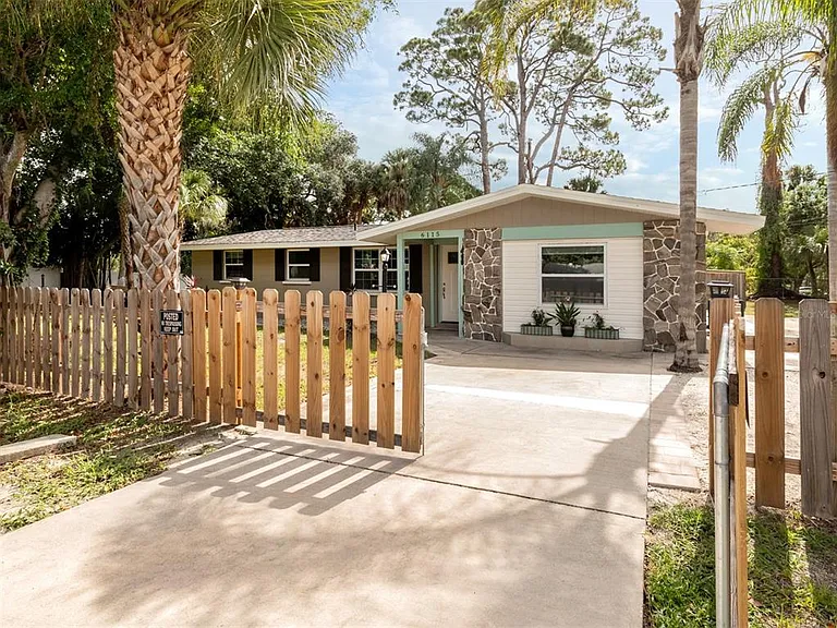 6115 Carlton Ave — Photo 14