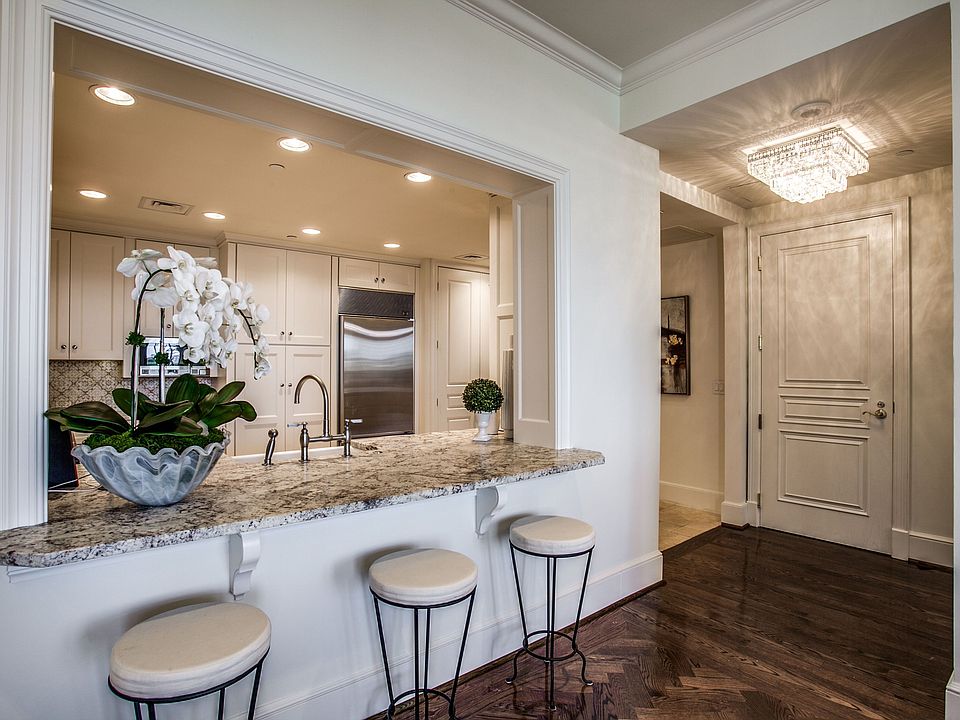 3505-turtle-creek-blvd-dallas-tx-6g-2-High-Res-1.jpg