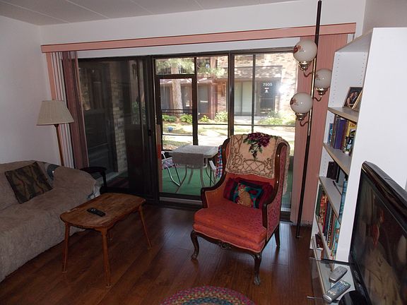 2nd image of 7517 175th St APT 311