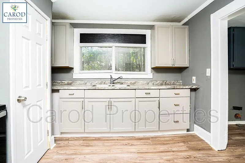 1 bed, 1.0 bath, 660 sqft, $795 — Photo 1