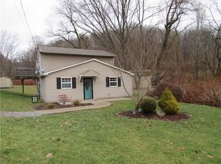 354 Division Ln, Vanport, PA 15009