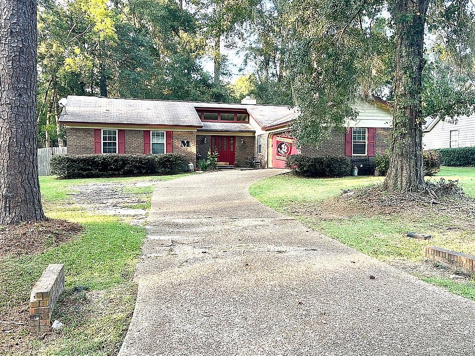 1st image of 3408 Clifden Dr