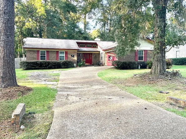 3408 Clifden Dr, Tallahassee, FL 32309