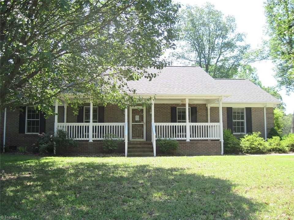 1st image of 2005 Richardson Dr
