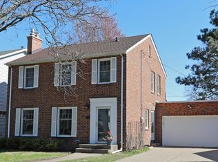 1050 Hoyt Ave W, Saint Paul, MN 55117