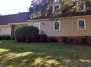 100 Eastwood Dr, Taylors, SC 29687