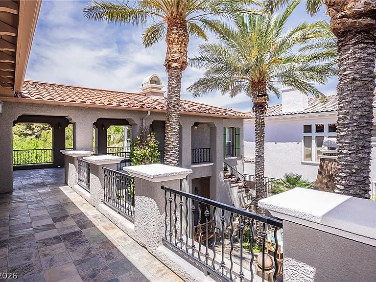 12097 Oakland Hills Dr — Photo 19