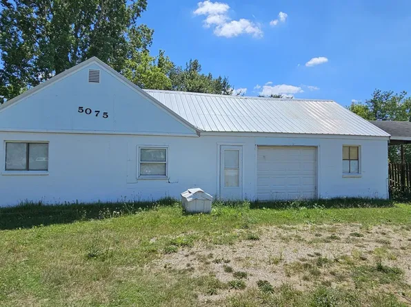 5075 W Monroe Rd, Alma, MI 48801