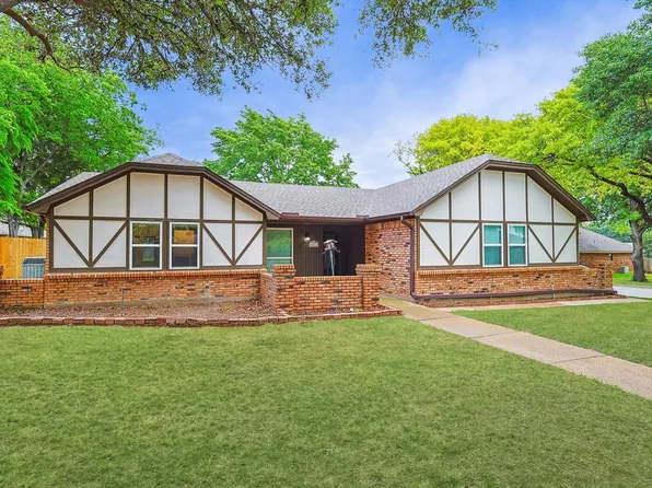 6837 Starnes Rd, North Richland Hills, TX 76182