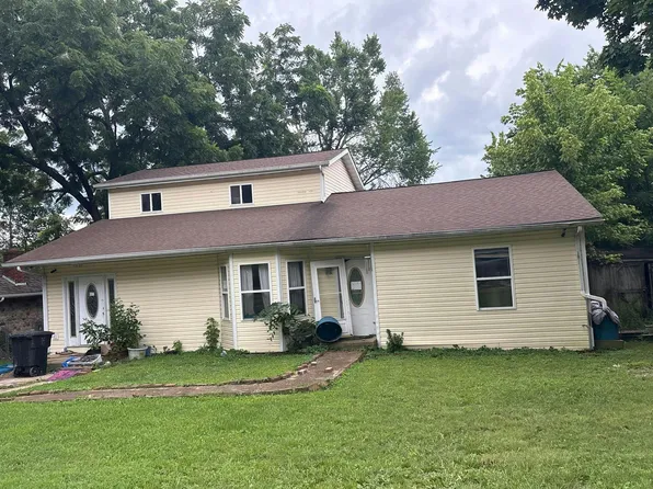414 W Wayne St, Ironton, MO 63650