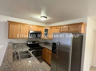 202 San Clemente Ave NW #5, Albuquerque, NM 87107