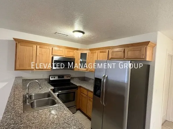 202 San Clemente Ave NW, Albuquerque, NM