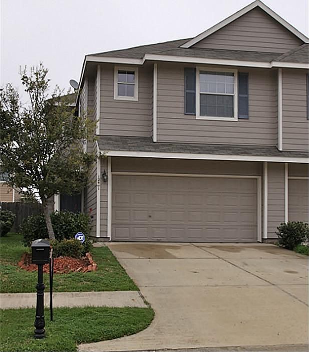 1st image of 12411 Oriole Lake Way
