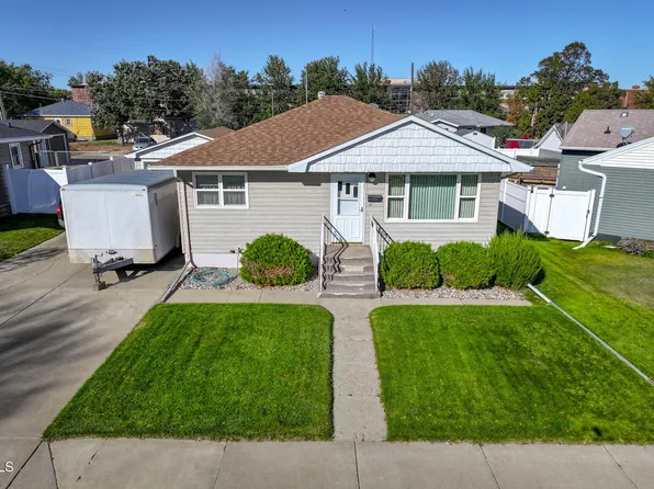 508 12th St W, Williston, ND 58801