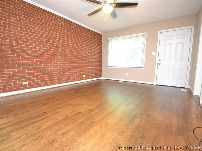 5131 Lundy Dr — Photo 5