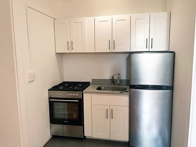 2 Joy St #8 — Photo 5